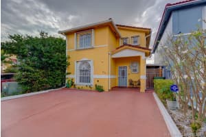 7211 W 24th Ave, Hialeah Gardens, FL 33016, Sold 04/12/21