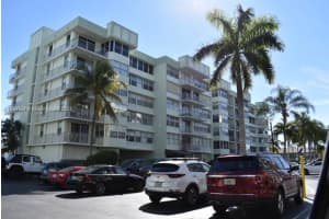 16570 NE 26th Ave #4c, North Miami Beach, FL 33160, Sold 02/10/22