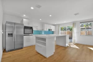 11602 NW 51st Ln, Doral, FL 33178, Sold 03/24/21
