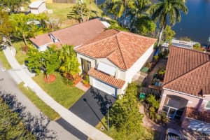 4412 SW 84th Terrace, Davie, FL 33328, Sold 02/26/21