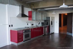 1749 NE Miami Ct, Miami, FL 33132, Sold 10/25/21