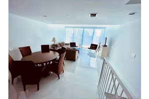 2950 NE 188th St, Miami, FL 33180, Sold 07/12/21