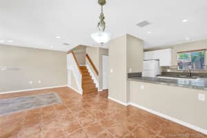 6225 SW Kendale Lakes Cir, Miami, FL 33183, Sold 04/12/21