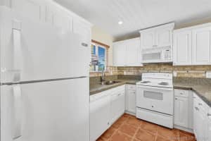 6225 SW Kendale Lakes Cir, Miami, FL 33183, Sold 04/12/21