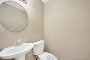 6225 SW Kendale Lakes Cir, Miami, FL 33183, Sold 04/12/21