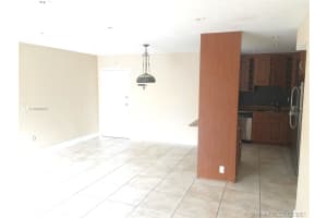 9483 SW 76th St APT N8, Miami, FL 33173, Sold 08/17/21