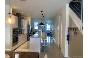6310 NW 103rd Pl, Doral, FL 33178, Sold 04/27/21