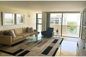5757 Collins Ave # 305, Miami Beach, FL 33140, Sold 05/11/21