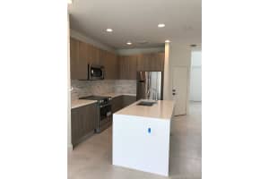 10260 NW 72nd St, Doral, FL 33178, Sold 09/20/21