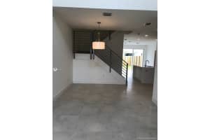 10260 NW 72nd St, Doral, FL 33178, Sold 09/20/21