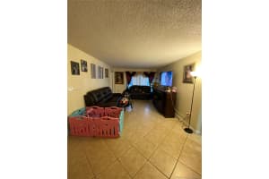 7155 NW 179th St, Hialeah, FL 33015, Sold 03/23/21