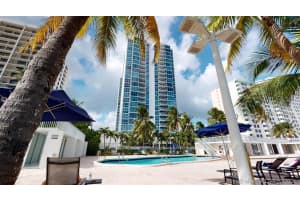 2655 Collins Ave #1012, Miami Beach, FL 33140, Sold 06/14/21