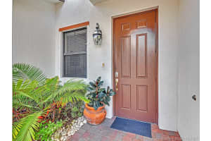 8854 NW 102nd Ct, Doral, FL 33178, Sold 04/23/21