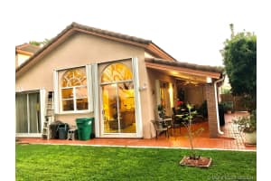 9755 NW 32nd St, Doral, FL 33172, Sold 04/09/21