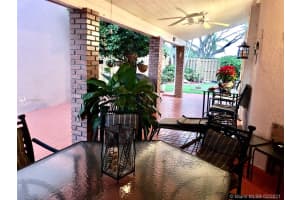 9755 NW 32nd St, Doral, FL 33172, Sold 04/09/21