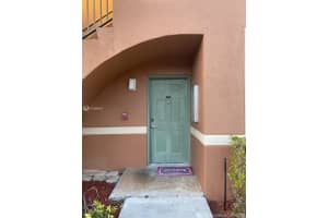 8070 N Nob Hill Rd, Tamarac, FL 33321, Sold 03/11/21