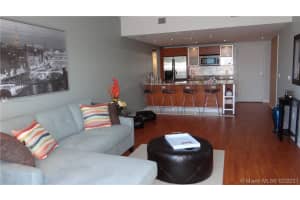 185 SW 7th St 12th floor, Miami, FL 33130, Sold 08/12/21