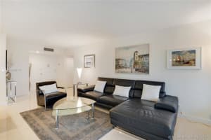 400 Diplomat Pkwy, Hallandale Beach, FL 33009, Sold 08/03/21