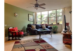 2731 Taft St, Hollywood, FL 33020, Sold 04/14/21