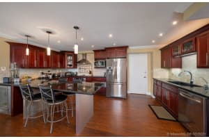 550 Ocean Dr #8c, Key Biscayne, FL 33149, Sold 04/09/21