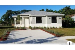 566 SW 2nd St, Florida City, FL 33034, Sold 03/15/21