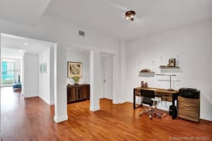 3340 NE 190th St, Aventura, FL 33180, Sold 07/08/21