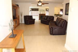 8120 NW 73rd Ave, Tamarac, FL 33321, Sold 05/11/21