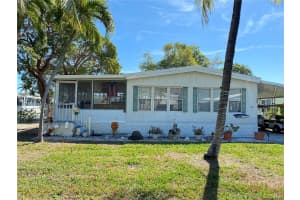 901 S Emerald Dr, Key Largo, FL 33037, Sold 05/27/21