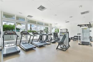 401 N Birch Rd, Fort Lauderdale, FL 33304, Sold 04/15/22