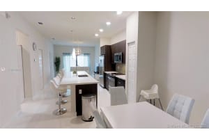 8055 NW 104th Ave, Doral, FL 33178, Sold 06/22/21