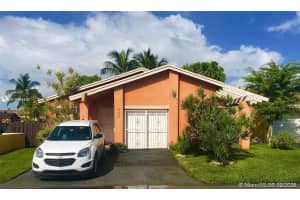 900 NW 106th Ave Cir, Miami, FL 33172, Sold 04/01/21