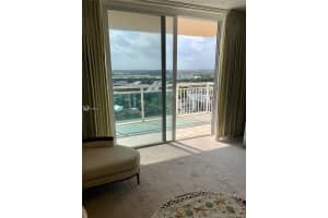 437 Golden Isles Dr #15c, Hallandale Beach, FL 33009, Sold 04/19/21