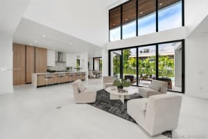 112 West Palm Midway, Miami Beach, FL 33139, Sold 03/07/22