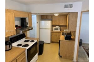235 E Enid Dr, Key Biscayne, FL 33149, Sold 04/21/21