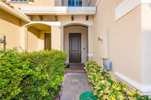 354 SE 1st Dr, Deerfield Beach, FL 33441, Sold 04/30/21