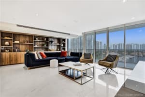 3640 Yacht Club Dr, Aventura, FL 33180, Sold 06/04/21