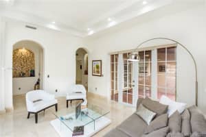 6834 NW 113th Pl, Doral, FL 33178, Sold 04/16/21