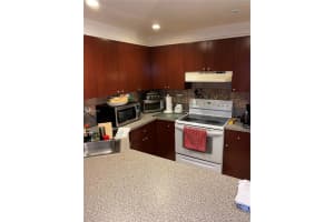 900 SW 104th Ct b109, Miami, FL 33174, Sold 06/17/21
