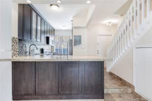 8335 NW 8th St #3j, Miami, FL 33126, Sold 04/23/21