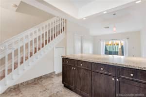 8335 NW 8th St #3j, Miami, FL 33126, Sold 04/23/21