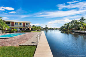 1816 E Oakland Park Blvd, Oakland Park, FL 33306, Sold 03/18/21