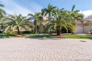 1445 Windjammer Way, Hollywood, FL 33019, Sold 09/16/21