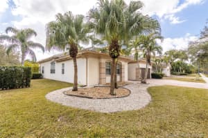 19200 SW 30th St, Miramar, FL 33029, Sold 03/26/21