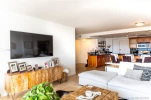 199 Ocean Ln Dr, Key Biscayne, FL 33149, Sold 04/01/21