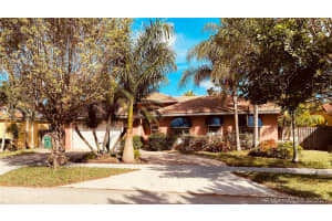 15809 SW 102nd St, Miami, FL 33196, Sold 03/25/21