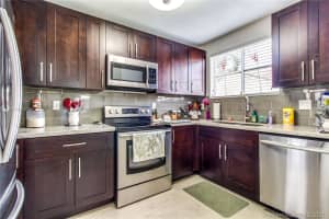 170 NW 114th Ave, Miami, FL 33172, Sold 03/17/21