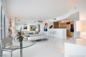 400 Alton Rd, Miami Beach, FL 33139, Sold 04/15/21