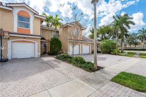 9072 NW 55th Ct, Sunrise, FL 33351, Sold 03/23/21