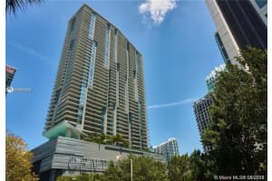 88 SW 7th St, Miami, FL 33130, Sold 05/04/22