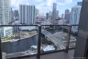 88 SW 7th St, Miami, FL 33130, Sold 05/04/22